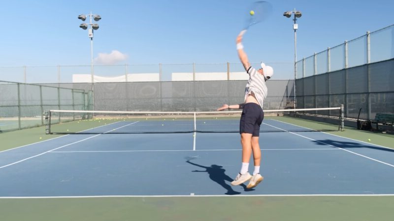 how to do kick serve in tennis